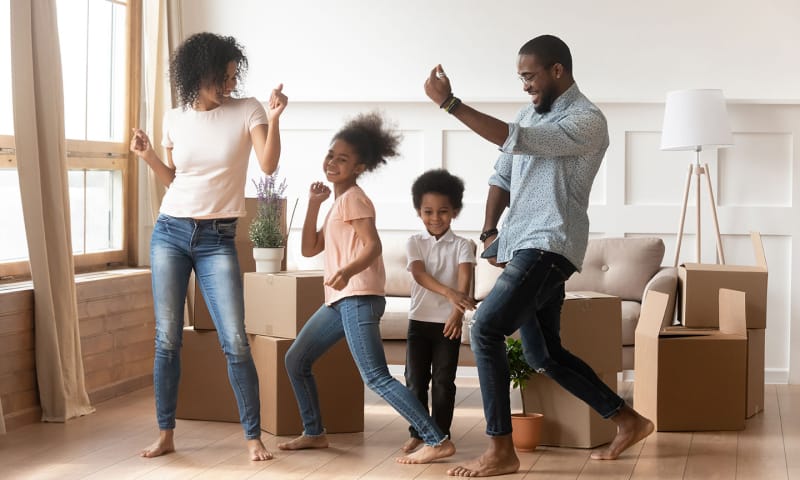 Invest In Real Estate plos in rohini Delhi With Saachi Realtors